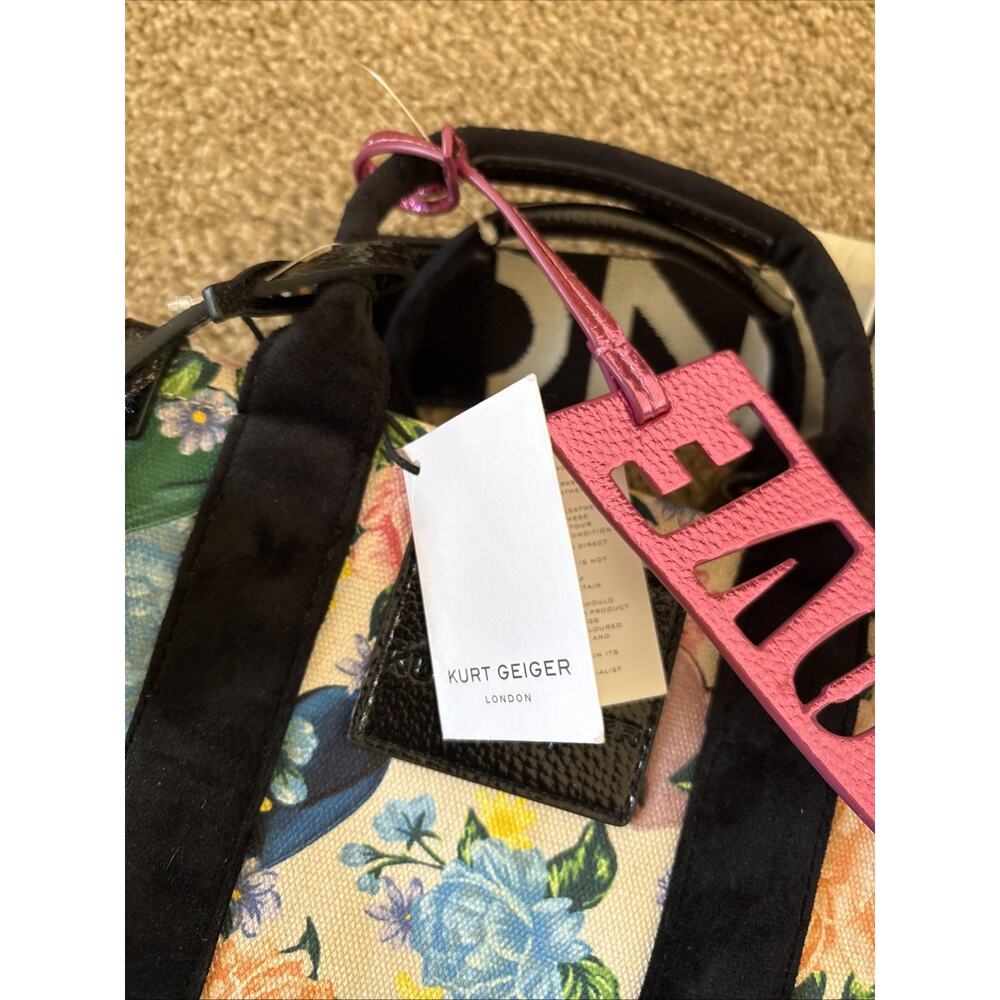 Kurt Geiger Southbank Floral Canvas Tote Small Multicolor Hand Bag Crossbody NWT - Picture 4 of 9